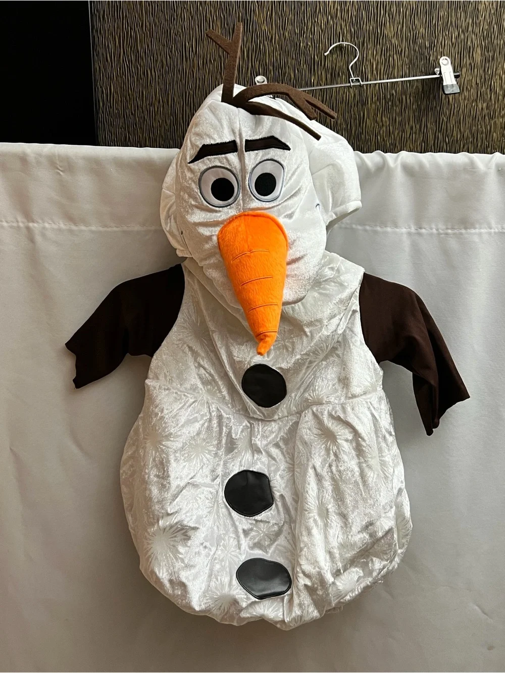 Disney Frozen II Olaf Toddler Costume Size 3-4 Halloween 3 Piece Snowman Outfit